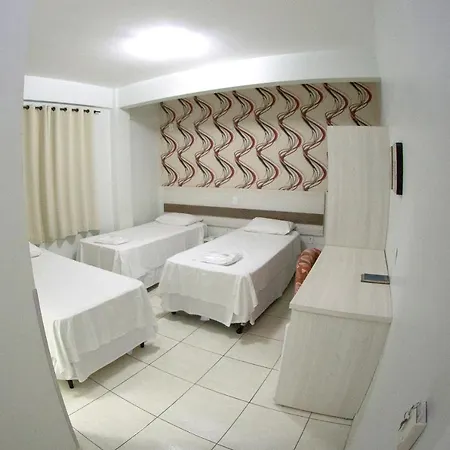 Hotel Sambakia Realeza Exterior photo