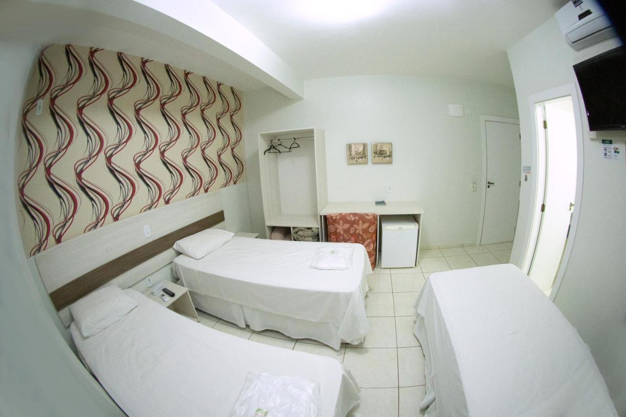 Sambakia Hotel Realeza
